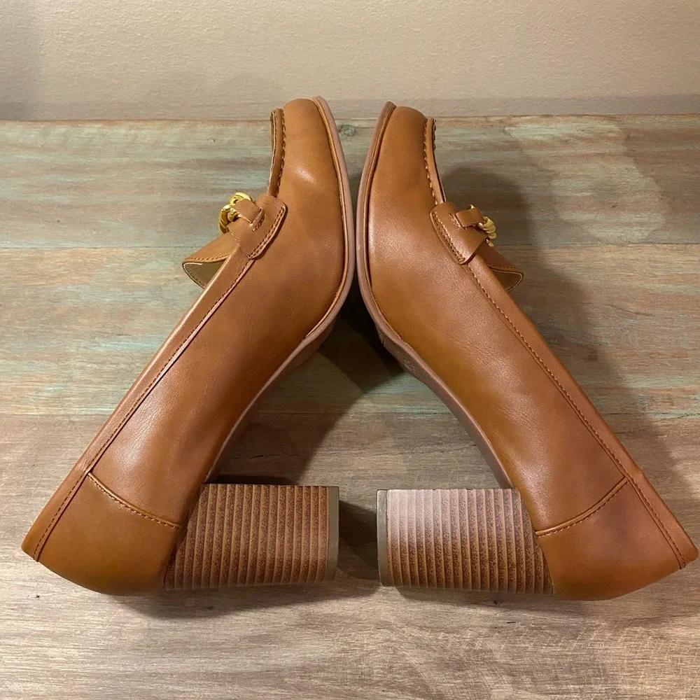 Jones New York heel loafer - Picture 5 of 9